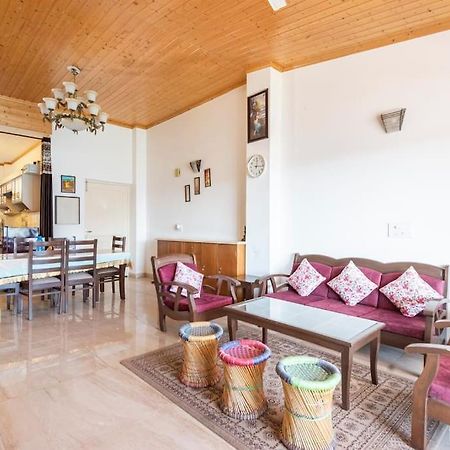 Kasauli Edge Apt With Balcony ภายนอก รูปภาพ