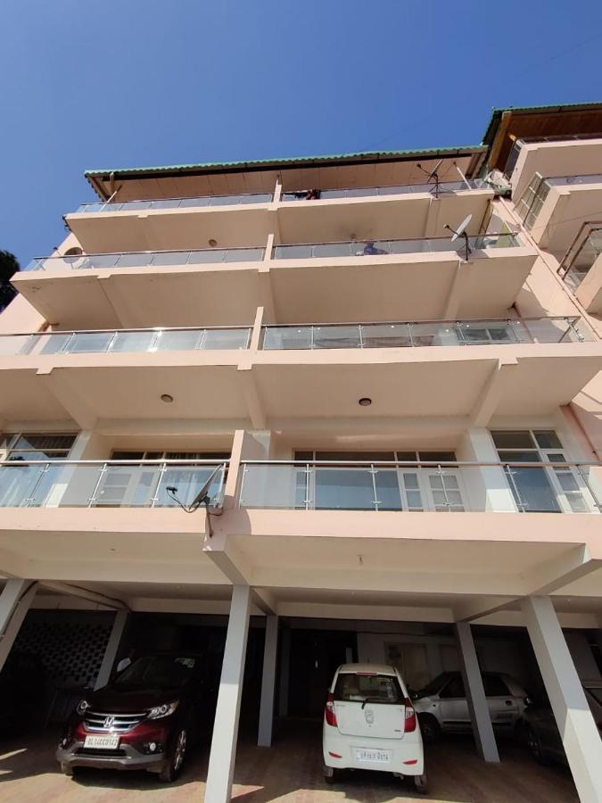 Kasauli Edge Apt With Balcony ภายนอก รูปภาพ