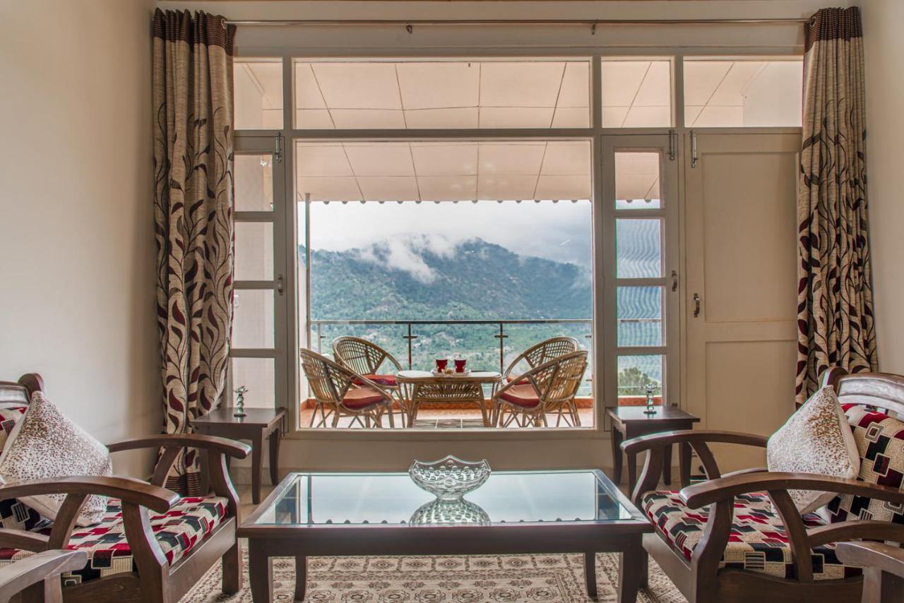 Kasauli Edge Apt With Balcony ภายนอก รูปภาพ