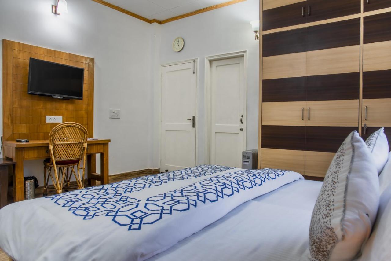 Kasauli Edge Apt With Balcony ภายนอก รูปภาพ