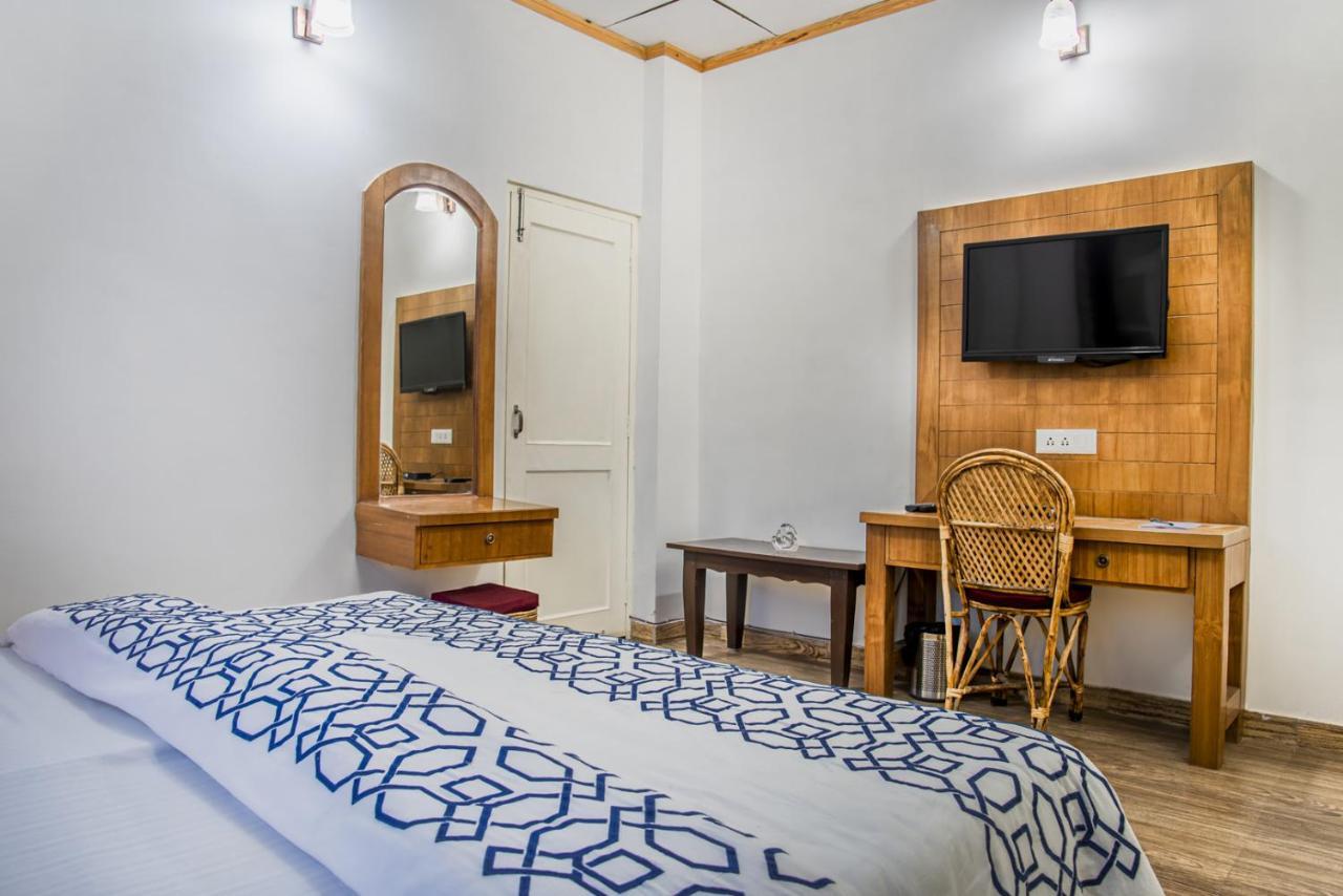 Kasauli Edge Apt With Balcony ภายนอก รูปภาพ