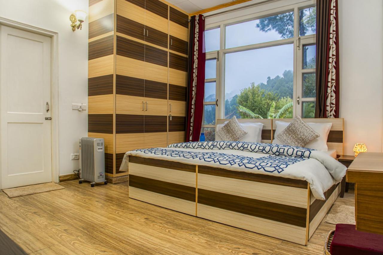 Kasauli Edge Apt With Balcony ภายนอก รูปภาพ